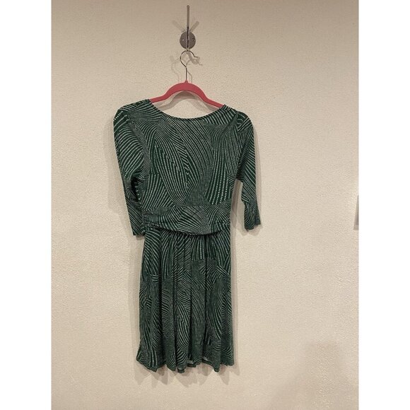 Seraphine Kelly Geo Dot Dress Womens US 4 Green White Wrap Maternity 3/4 Sleeve - Picture 4 of 4